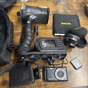 Sealife Sea Life Underwater Camera Set Up With Flash Wide Angle Lens Digital 12m