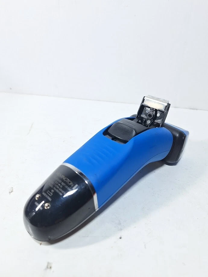 Remington Ultra-Close & Smooth Foil Shaver with Comfort Pivot Neck, Blue, XF5000 - Image 4 of 4