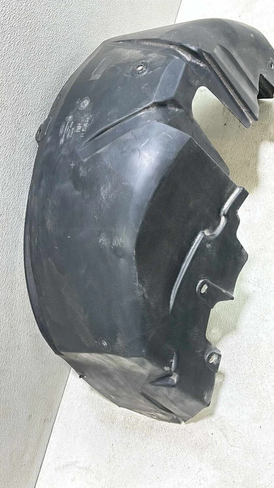 Ford Flex 2010 guardabarros trasero derecho del lado del pasajero protector contra salpicaduras fabricante original Aa83-7428370-A Foto 2 de 4