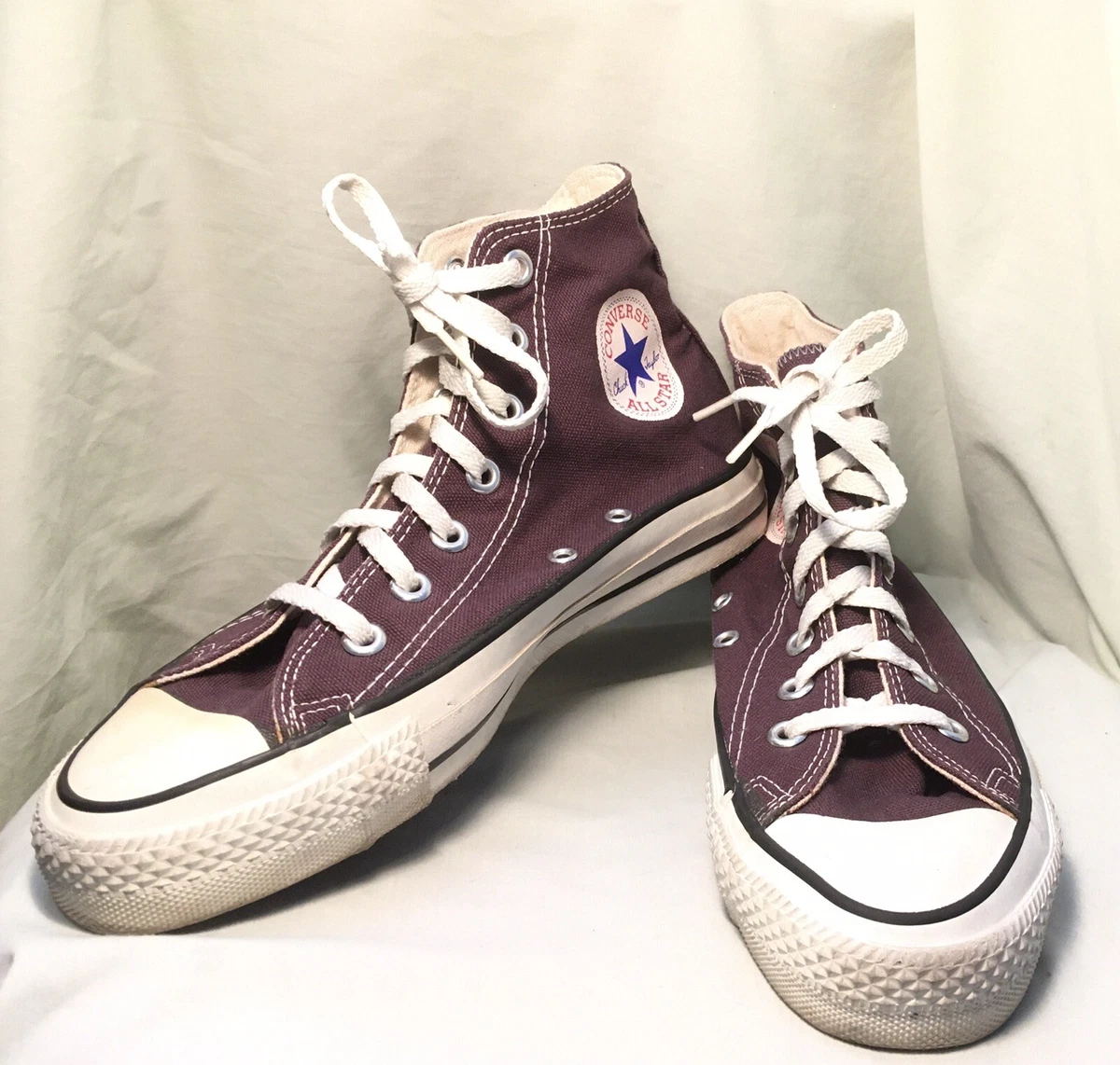 CONVERSE made in USA 5 1/2 vintage