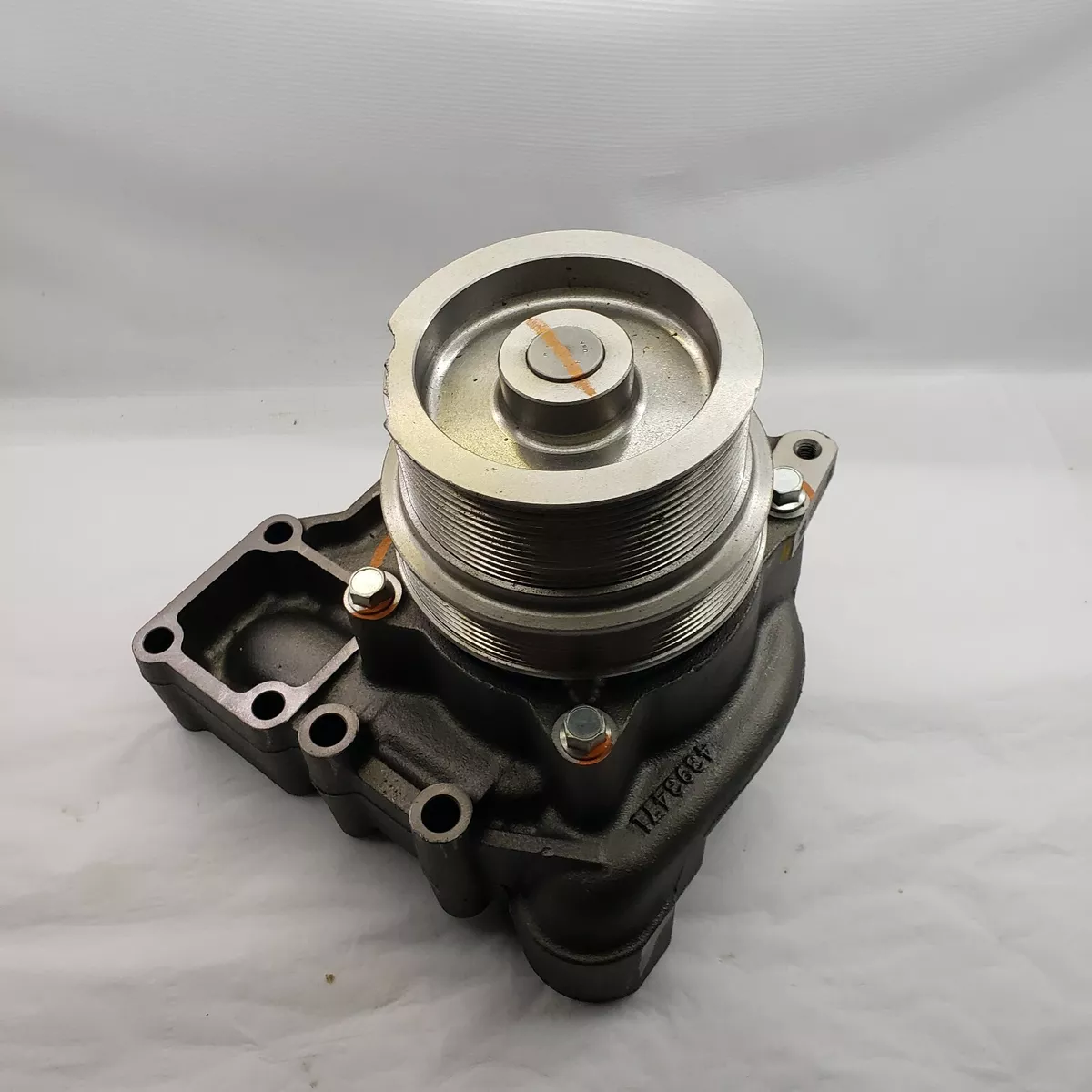 CUMMINS WATER PUMP ASSEMBLY W/ GENUINE HOUSING 4393471 / 4386570 