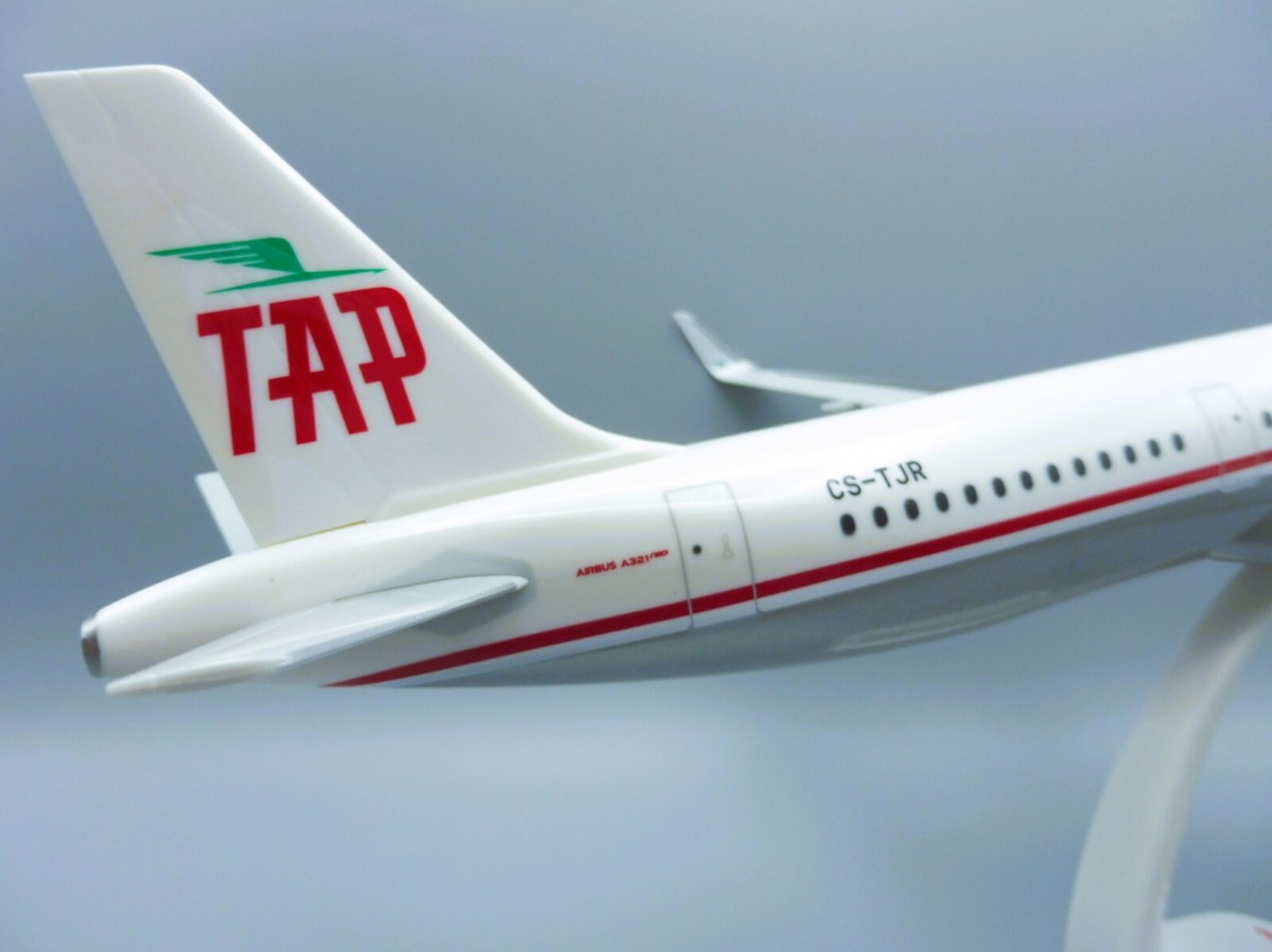1/200 Pegasus Airlines A321neo - Échelle 1/200 - Miniature Collection En Plastique Modèle Avion