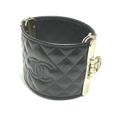 Autentico Bracciale CHANEL Matelasse Coco Mark Pelle #7004 WB Autentico