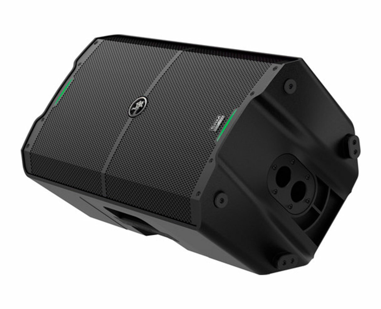 mackie 2000 watt speakers