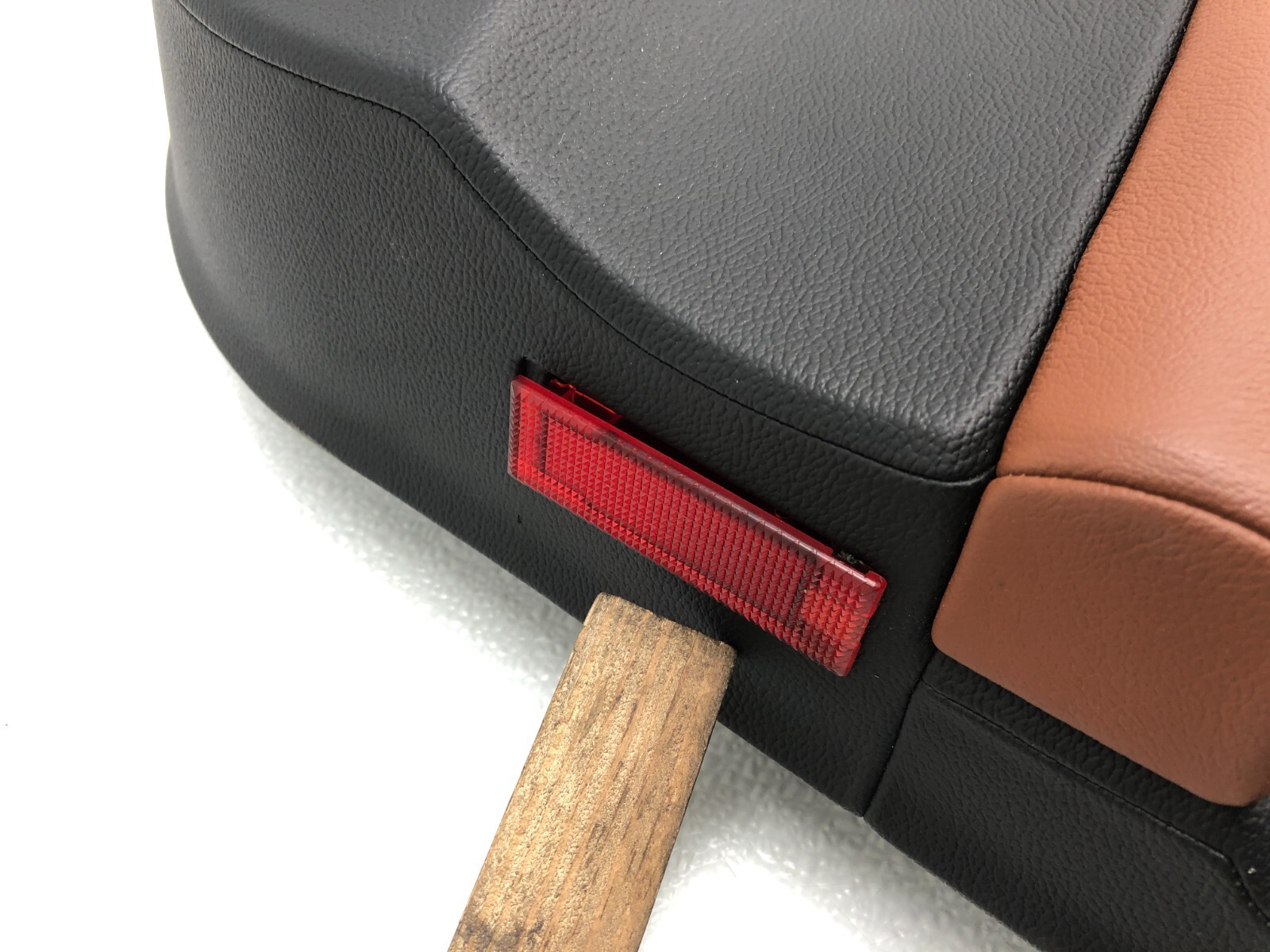 2014-2019 MASERATI GHIBLI S Q4 RIGHT PASSENGER FRONT INTERIOR DOOR PANEL OEM.