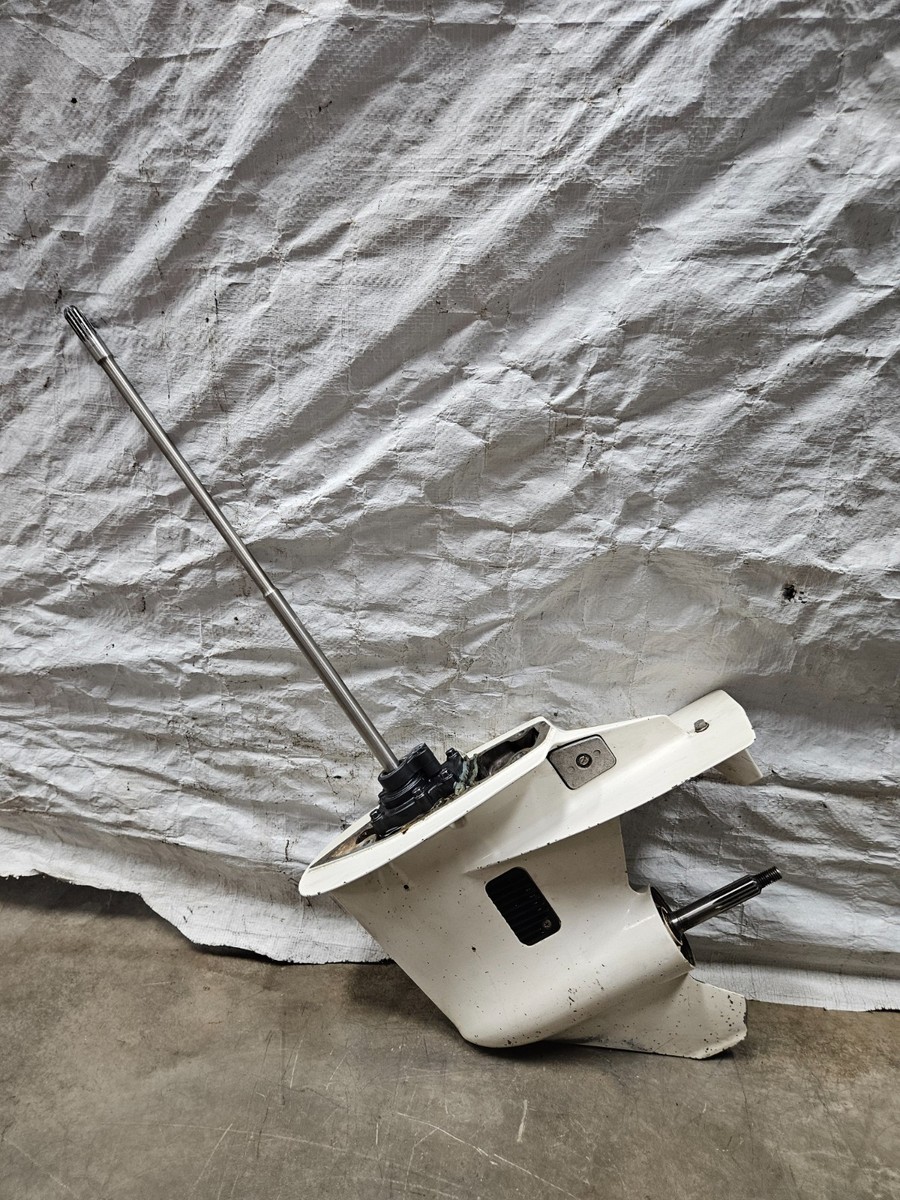 Evinrude Johnson Lower Unit Gearcase Long 20