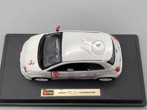 Modellini auto 1:24 Bburago Abarth 500 Esseesse in confezione originale - Foto 7 di 10