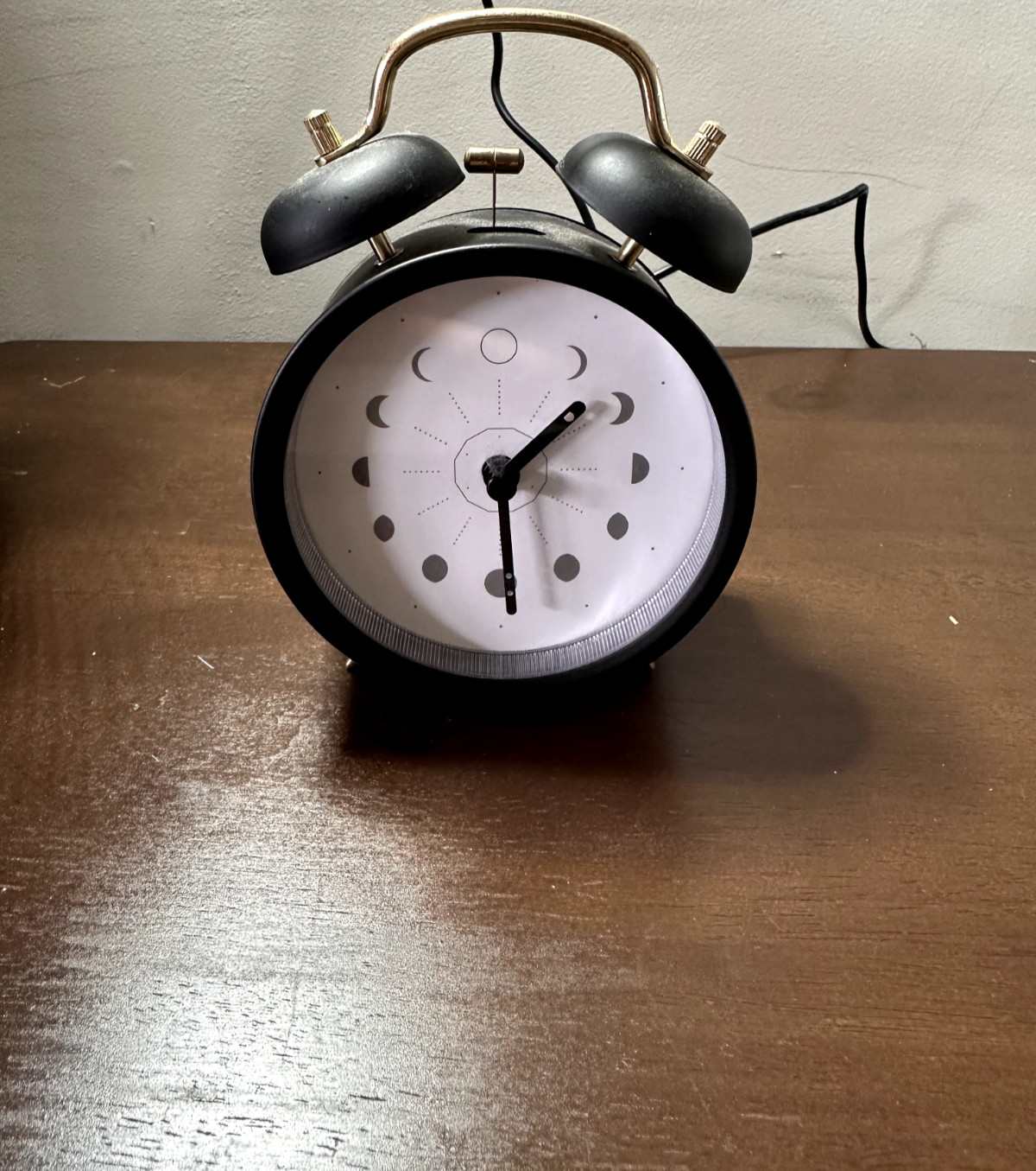 Vintage Style Twin Bell Alarm Clock Black Gold Analog Desk Clock USED