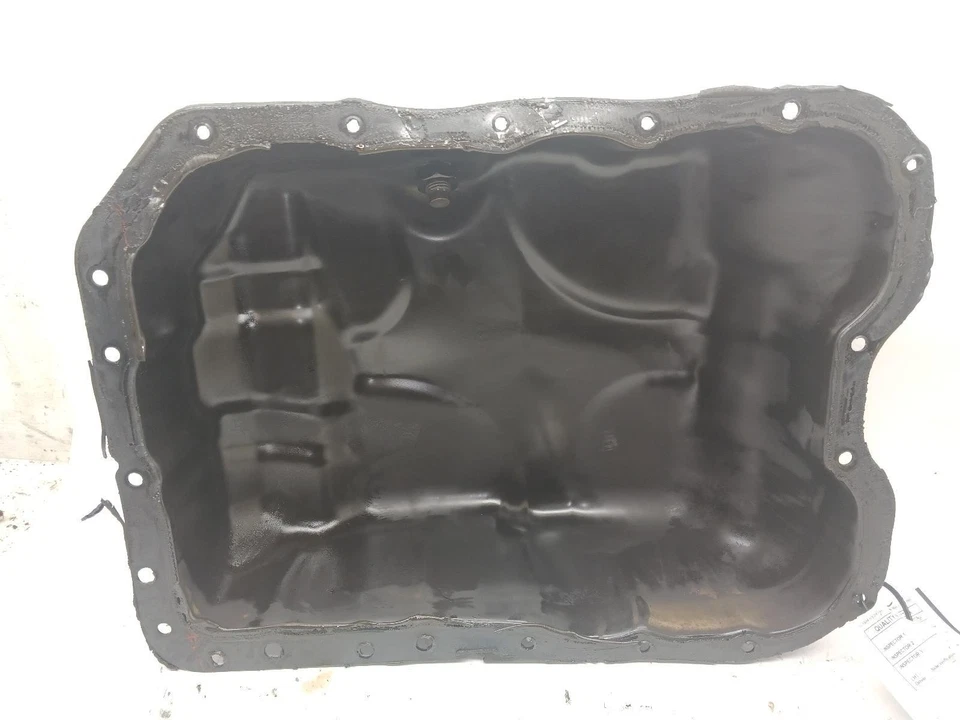 '15-'17 CHRYSLER 200 cárter de aceite inferior 2,4 L OEM ¡6 meses de garantía! Foto 4 de 4