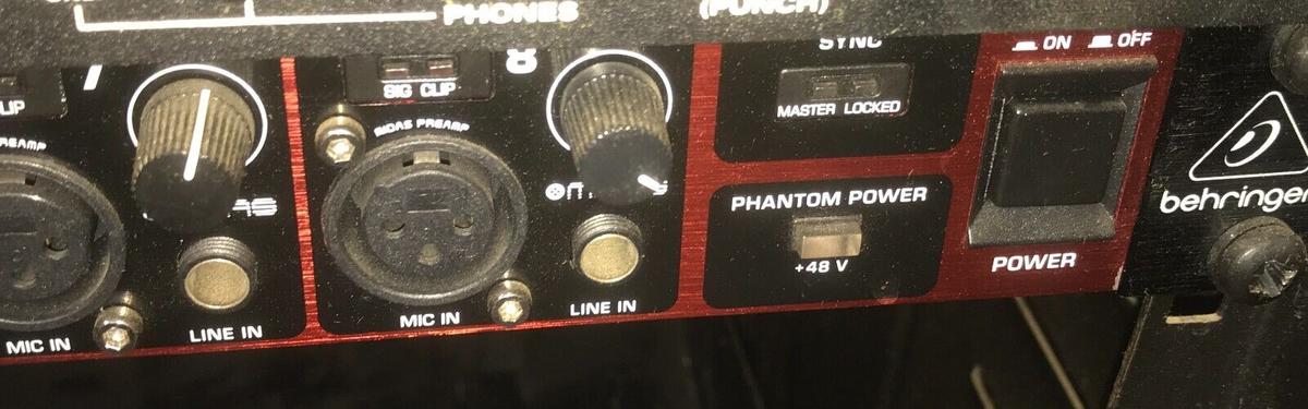 Behringer ULTRAGAIN DIGITAL ADA8200 Audio Interface