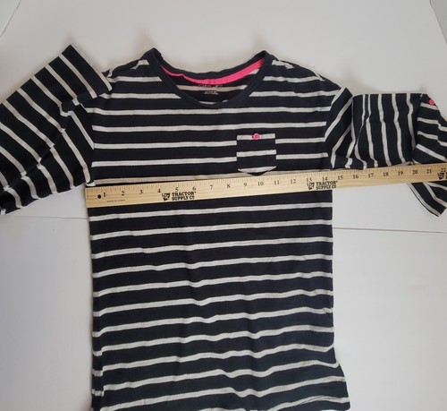 Cherokee Girls Top Size L (10-12) Black/White Strips long roll tab sleeve. - Picture 12 of 18
