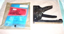 Sears Craftsman 96846 Pistol Grip Utility  Heavy Duty Stapler, Looks New