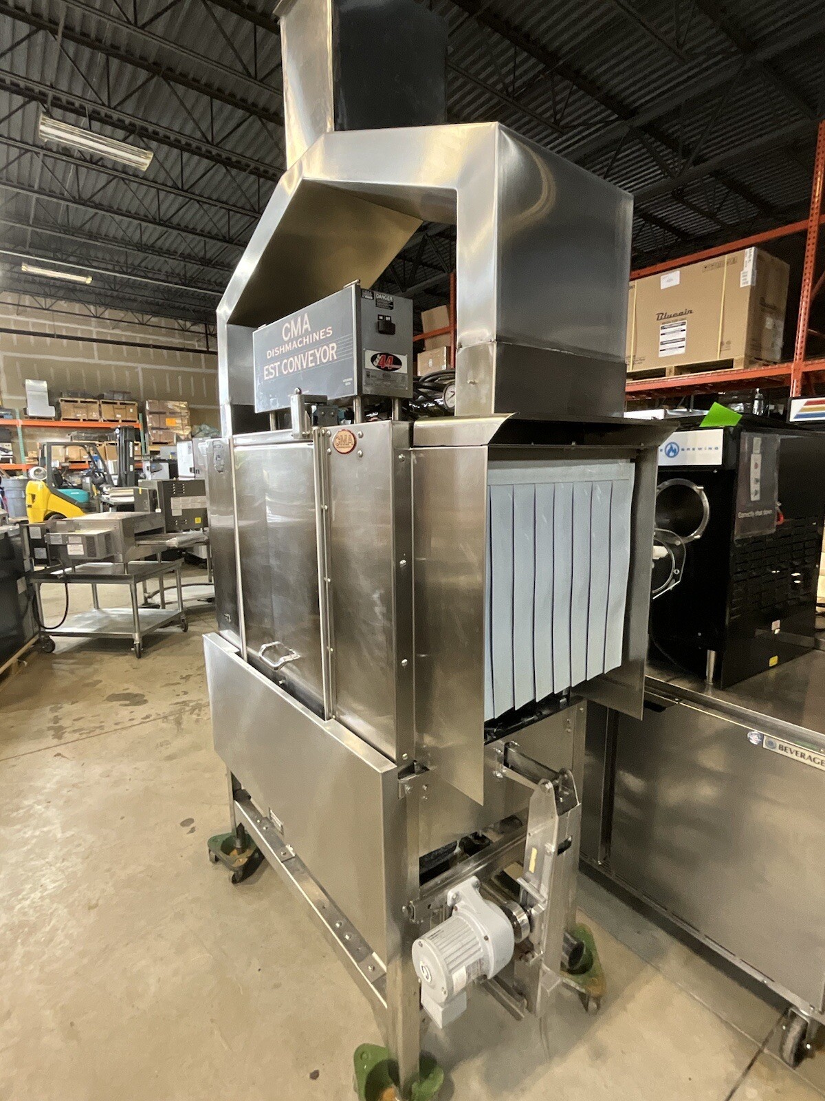 CMA Dishmachines EST-44 L-R Dual Temp Conveyor Dishwasher - 249 Racks ...