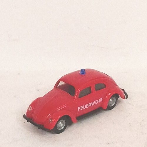Praline Volkswagon VW Beetle Feuerwehr Diecast Vintage 1:87 Scale Red Germany - Picture 1 of 9