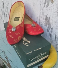 Vintage Daniel Green USA Mikado Red and Gold Satin Slippers 8B w Box