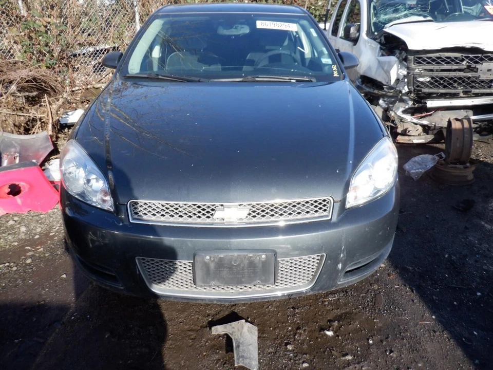 Used Fuel Pump Control Module fits: 2015 Chevrolet Impala Fuel Pump LH rear comp Foto 2 de 4