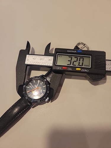 Vintage Mickey Mouse Bradley Wrist Watch Date Display Swiss Made - Works! - Picture 10 of 10
