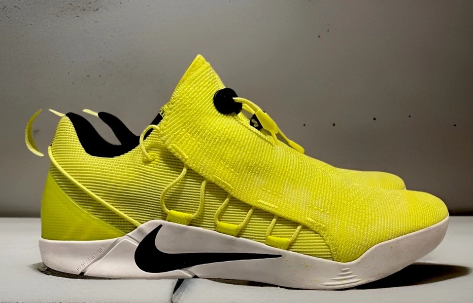 Nike Kobe AD NXT Low VOLT Grinch 916832-710 Basketball Shoes Men’s Size 12 RARE - Image 3 of 4