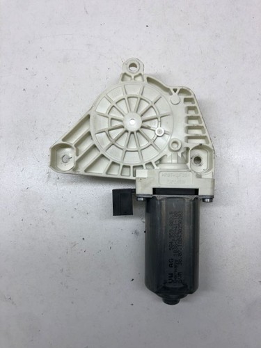 Volkswagen Golf VII 2018 Rechts Fensterhebermotor Tür vorne 5Q4959802B DRA83382