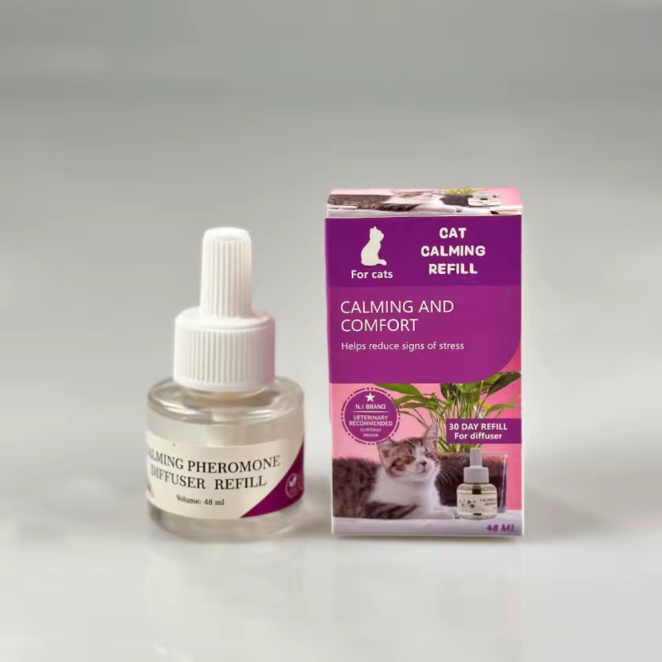 Diffuseur de Phéromones pour Chat Recharge 48ml Solution Apaisante Anti-Stress