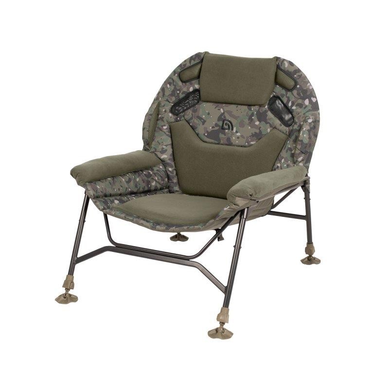 Trakker Levelite Camo Colossus Chair / Carp Fishing