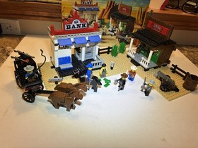 LEGO Western: Gold City Junction (6765) - Complete, no box
