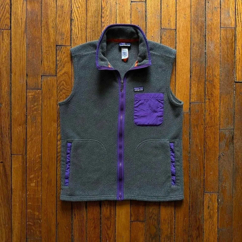 Vtg Patagonia Karstens Fleece Vest Full Zip Men Small Grey Purple
Opens in a new window or tab
