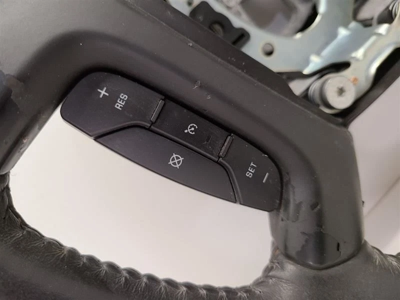 Volante Chevrolet Suburban1500 2007-2010 25776311 Foto 2 de 4