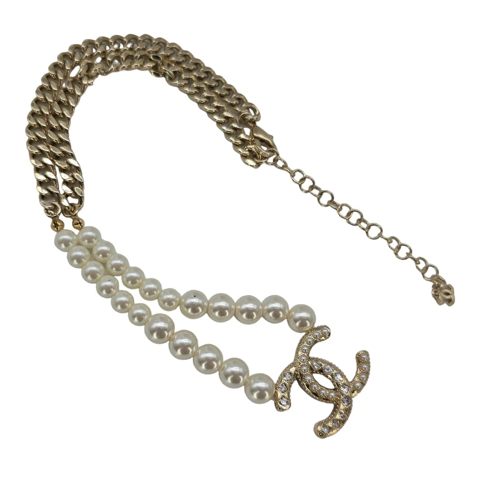 Collar Chanel Baguette CC de perlas de imitación y cristal Foto 3 de 4