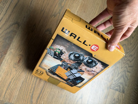 Knock Off Wall-E Lego set - Chinese Manufactured - new in box  (not Lego!!)