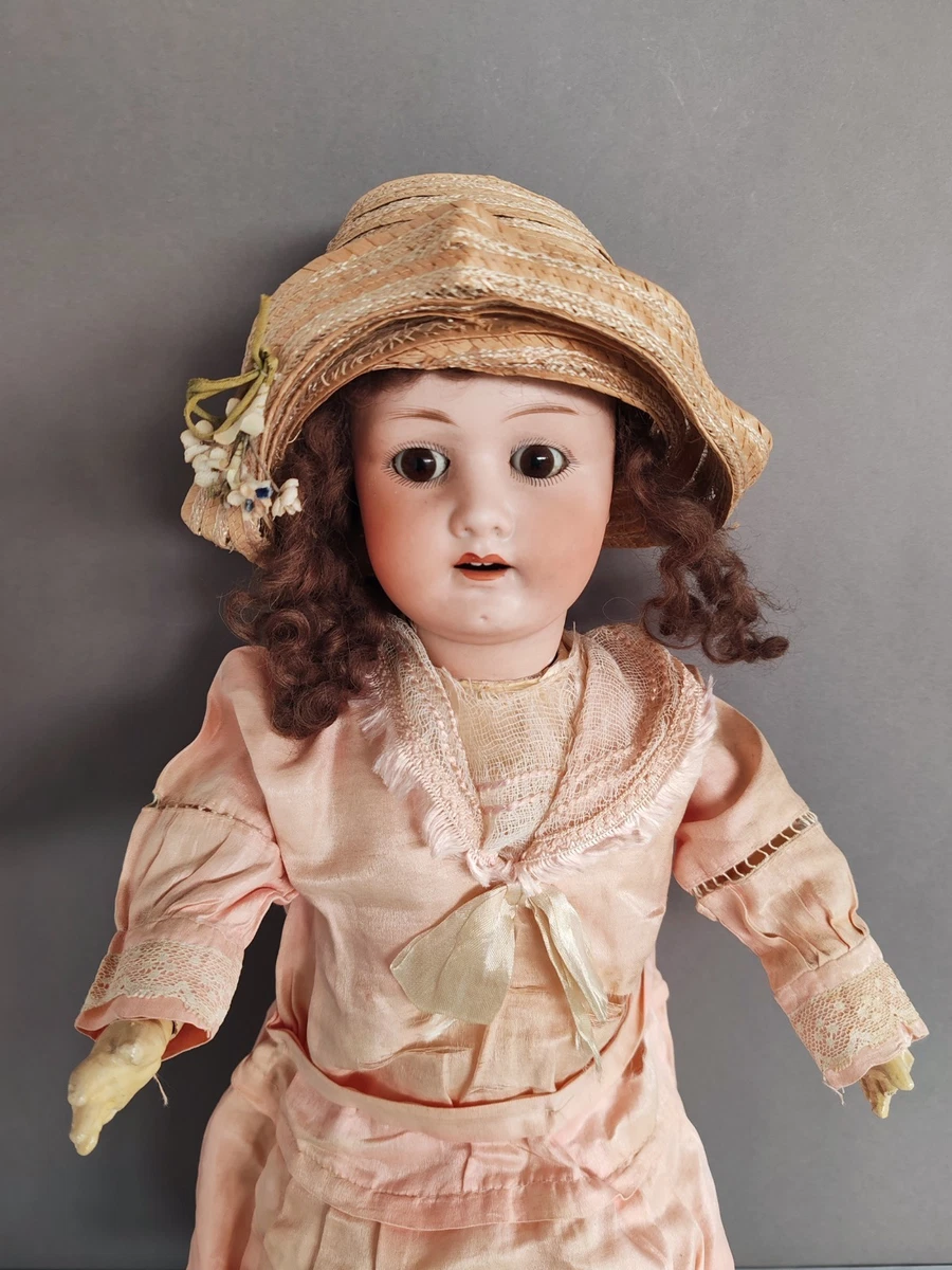 Antica bambola - giocattolo d'epoca - Doll - Poupée Paris