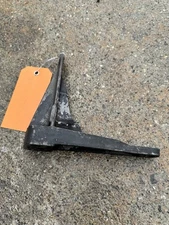 84-90 Jeep Wrangler 4.2L 6cyl CJ/YJ Idler Pulley Bracket OEM 3242191