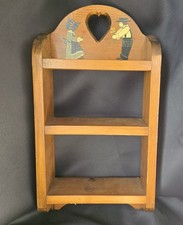 Wooden Heart Design Pine 3 Shelf Wall With Amish People Design