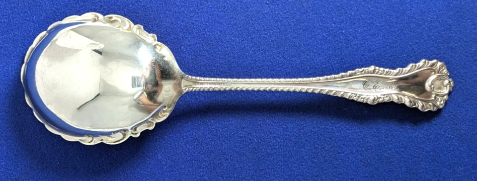 Cuchara para servir Dominick & Haff de Reed & Barton (Mazarin)- Pat 1892 Sterling Berry Foto 2 de 3