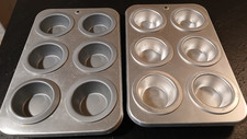 Padella per muffin in alluminio isolata REMA - Set di 2