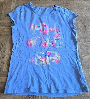 T Shirt von Tommy Hilfiger Größe 128 134 blau Print