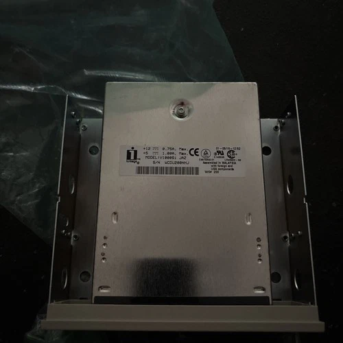 Iomega V1000Si JAZ 50Pin SCSI Internal JAZ 1GB Drive