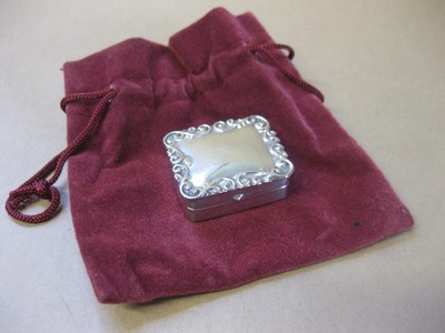 Vintage 925 Silber Pillendose ~ CME ~ rechteckig ~ Repousse / geprägte Schnörkel