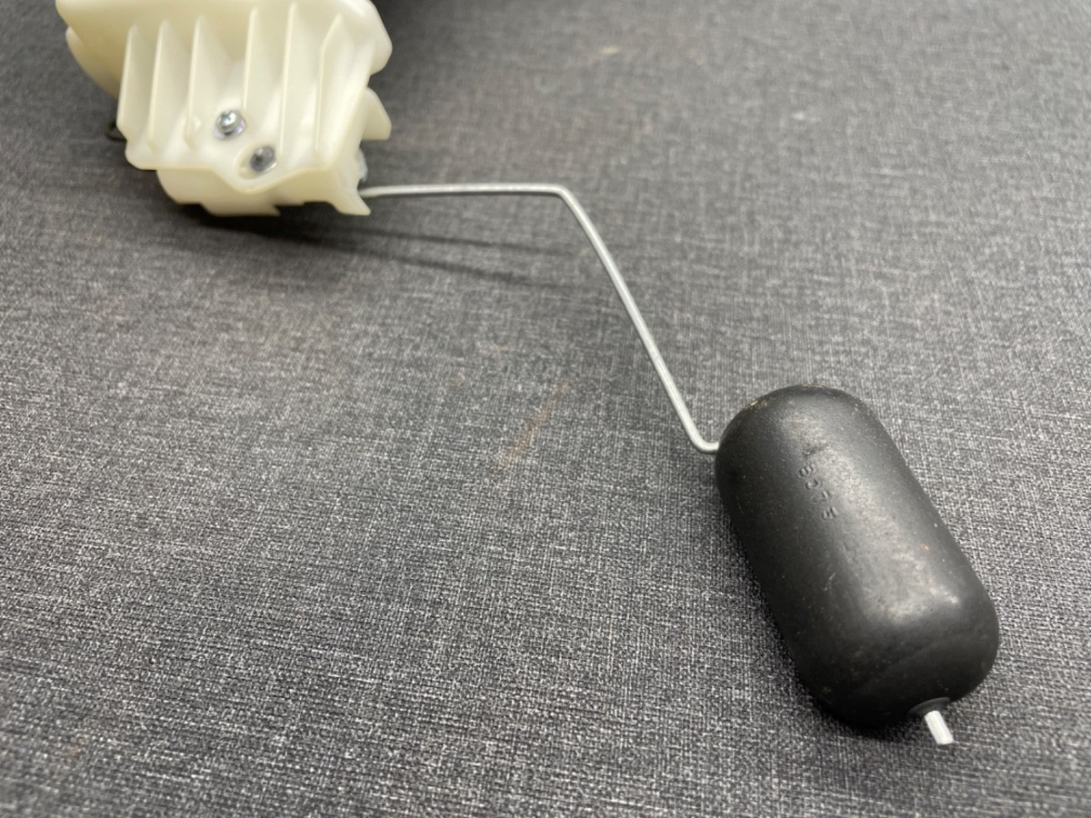 17-25 Kawasaki Ninja ZX6R EX650 Mitsubishi Fuel Pump Sender Unit