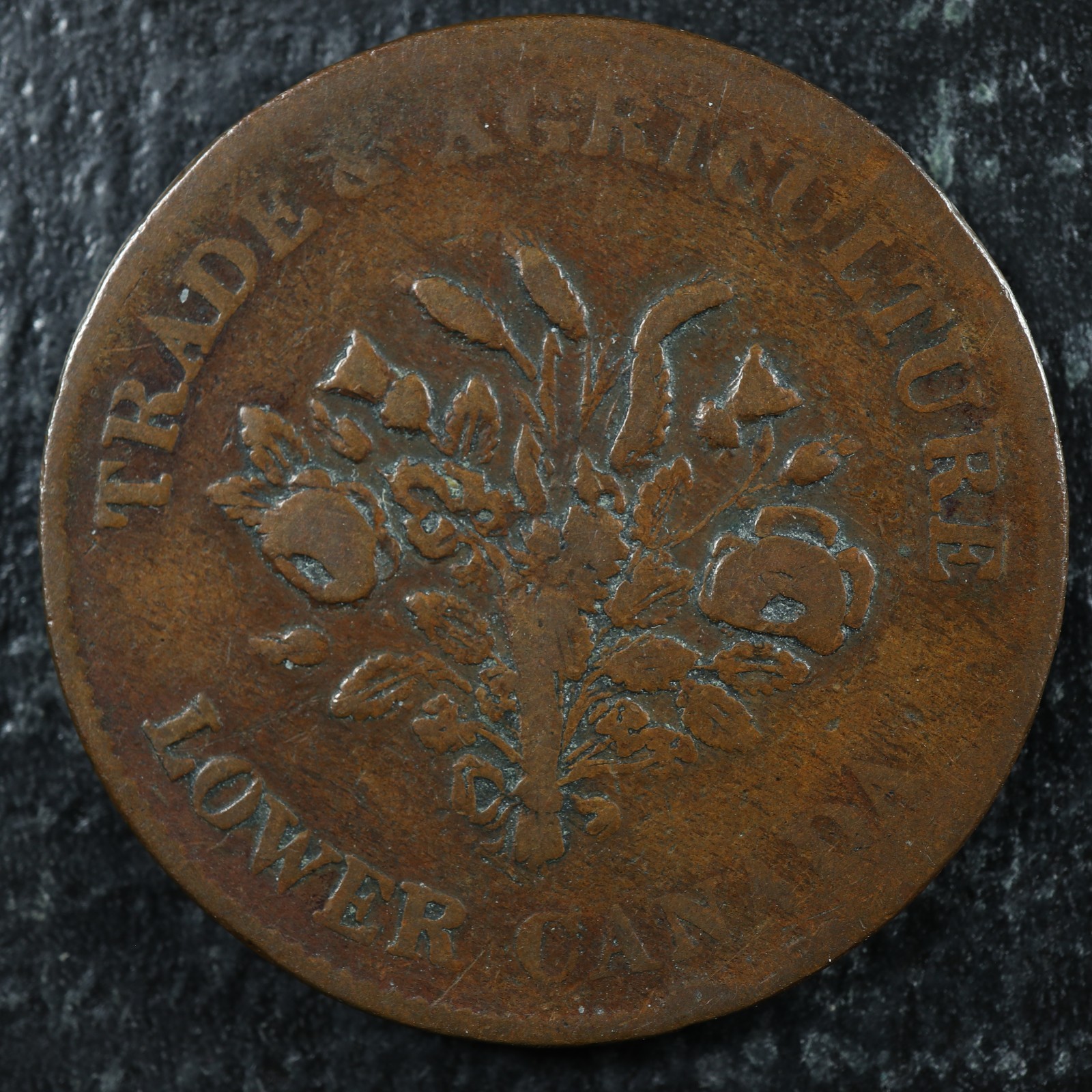 LC-2A3 Un Sous token Lower Bas Canada Montreal Québec Bouquet Breton 713