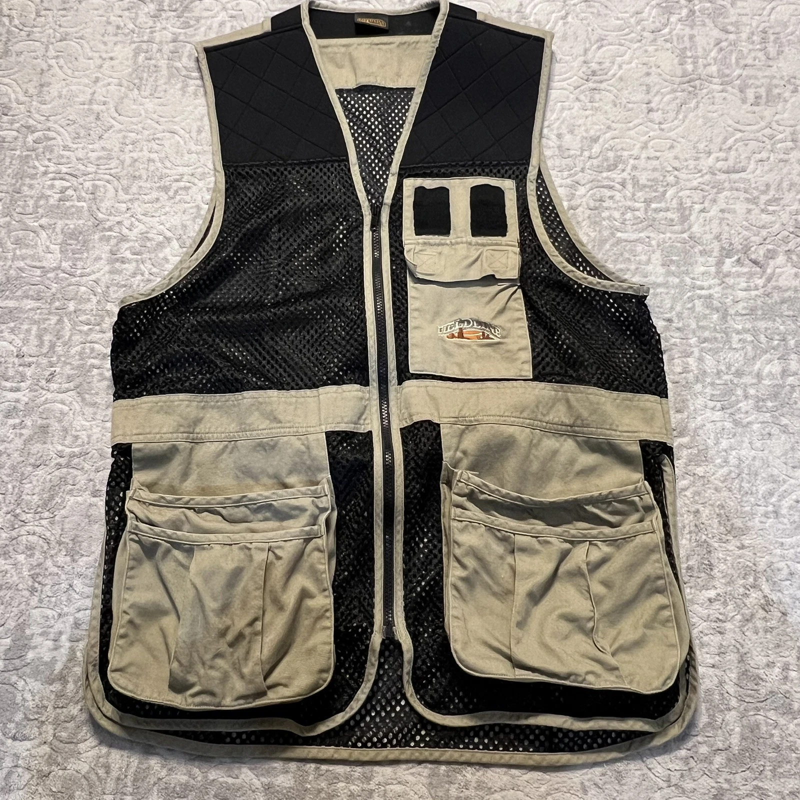 Hunting VEST FIELDLINE Med/Lg Khaki Mesh Shooting Skeet Trap Fishing men