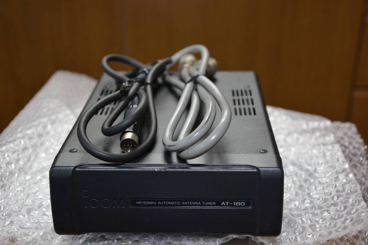 ICOM AT-180 Automatic Antenna Tuner HF 1.8-54MHz Tested w OPC-597