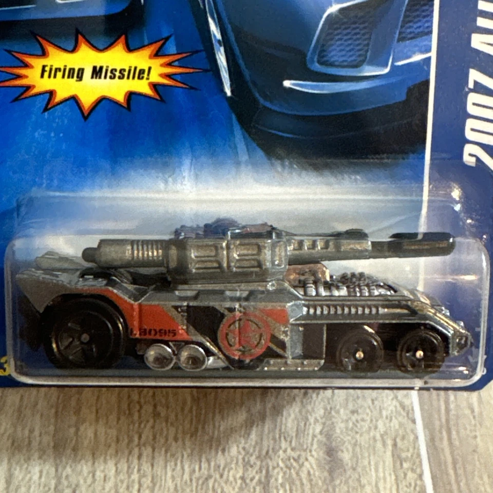 Hot Wheels 2007 All Stars Invader 142/180 - Image 3 of 4