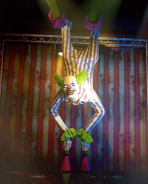 8.5 FT ANIMATED LAUGHING UPSIDE DOWN CLOWN HALLOWEEN PROP ANIMATRONIC