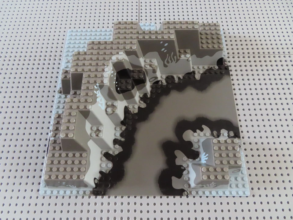 LEGO 3D Platte Canyon Felsen Unterwasser 6024px3 32x32 dunkelgrau 6199 SG - Bild 1 von 4