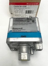 Honeywell Gas Pressure Switch C6097B1028 1/4" NPT Pipe