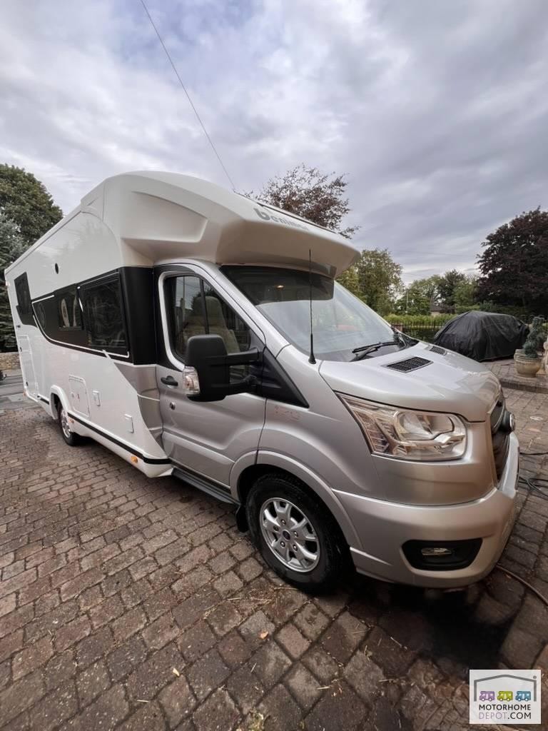 Benimar Tessoro T463 Twin Beds Auto 4 Berth 4 Belts Motorhome