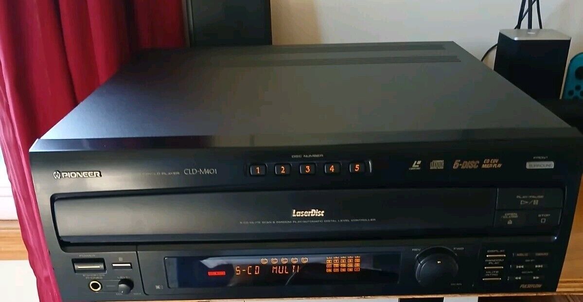 Pioneer CLD-M401 Multi-Play 5 CD CDV/LD Laser Disc Player No Pioneer CLD-M401 Multi-Play 5 CD CDV/LD Laser Disc Player No