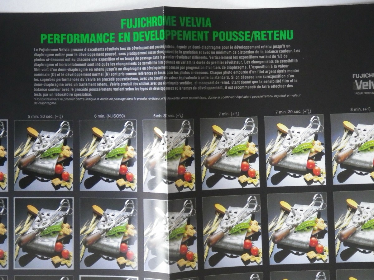 Brochure FUJI - FUJICHROME VELVIA Brochure FUJI - FUJICHROME VELVIA