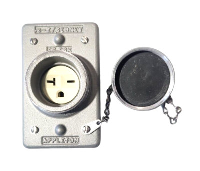 APPLETON ELECTRIC FSK620A NEMA 6-20R 250V 20A Receptacle & Weatherproof Cover
